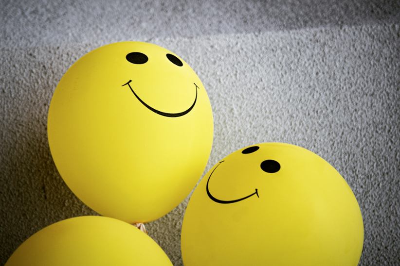 Globos sonrientes.