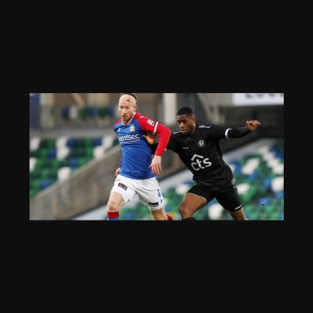 Predicción del partido: Linfield vs Vikingur – Victoria para Linfield en la Liga de Conferencias