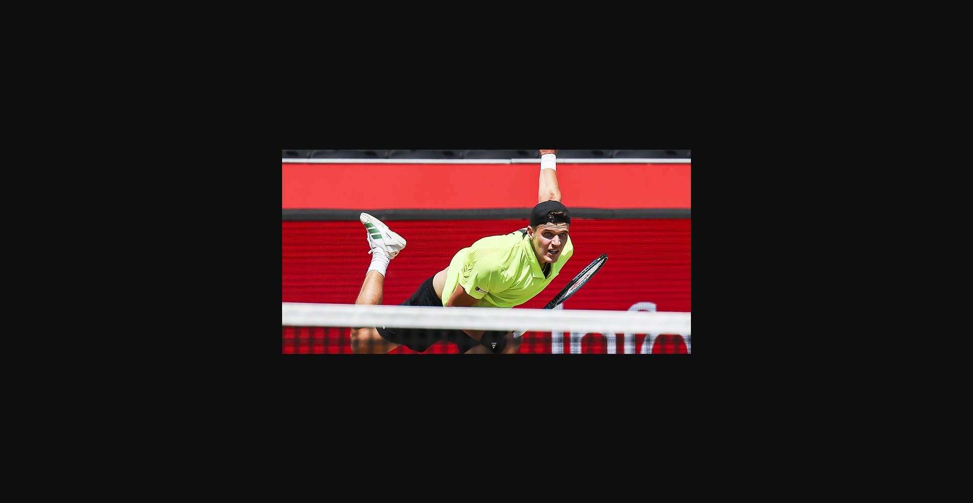 Якуб Меншик – Николас Харри: справится ли чех с мощной подачей соперника?