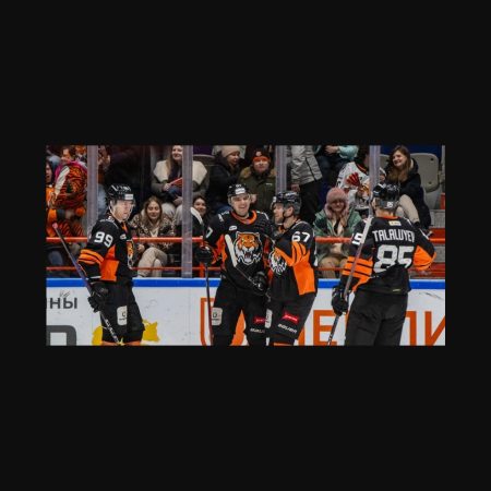 Predicción: Victoria de Amur sobre Sochi en el Campeonato de Hockey