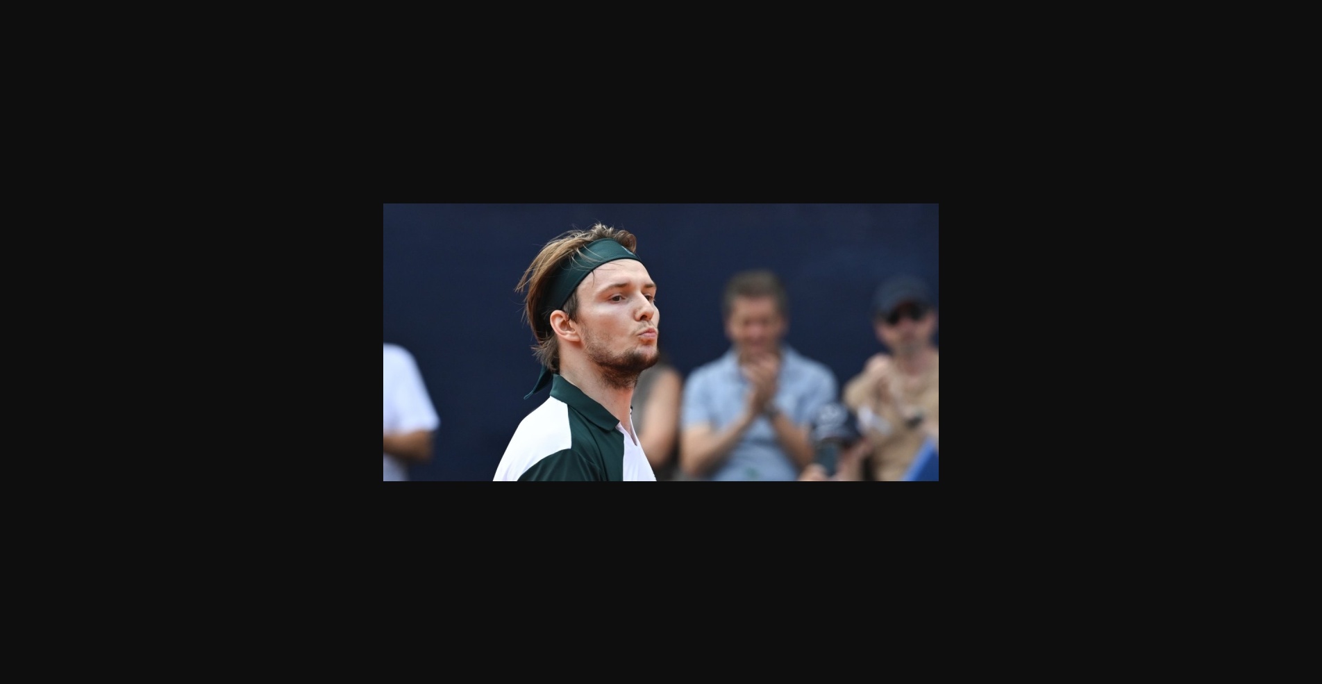 Александр Бублик — Тристан Скулкейт: одержит ли представитель Казахстана легкую победу?