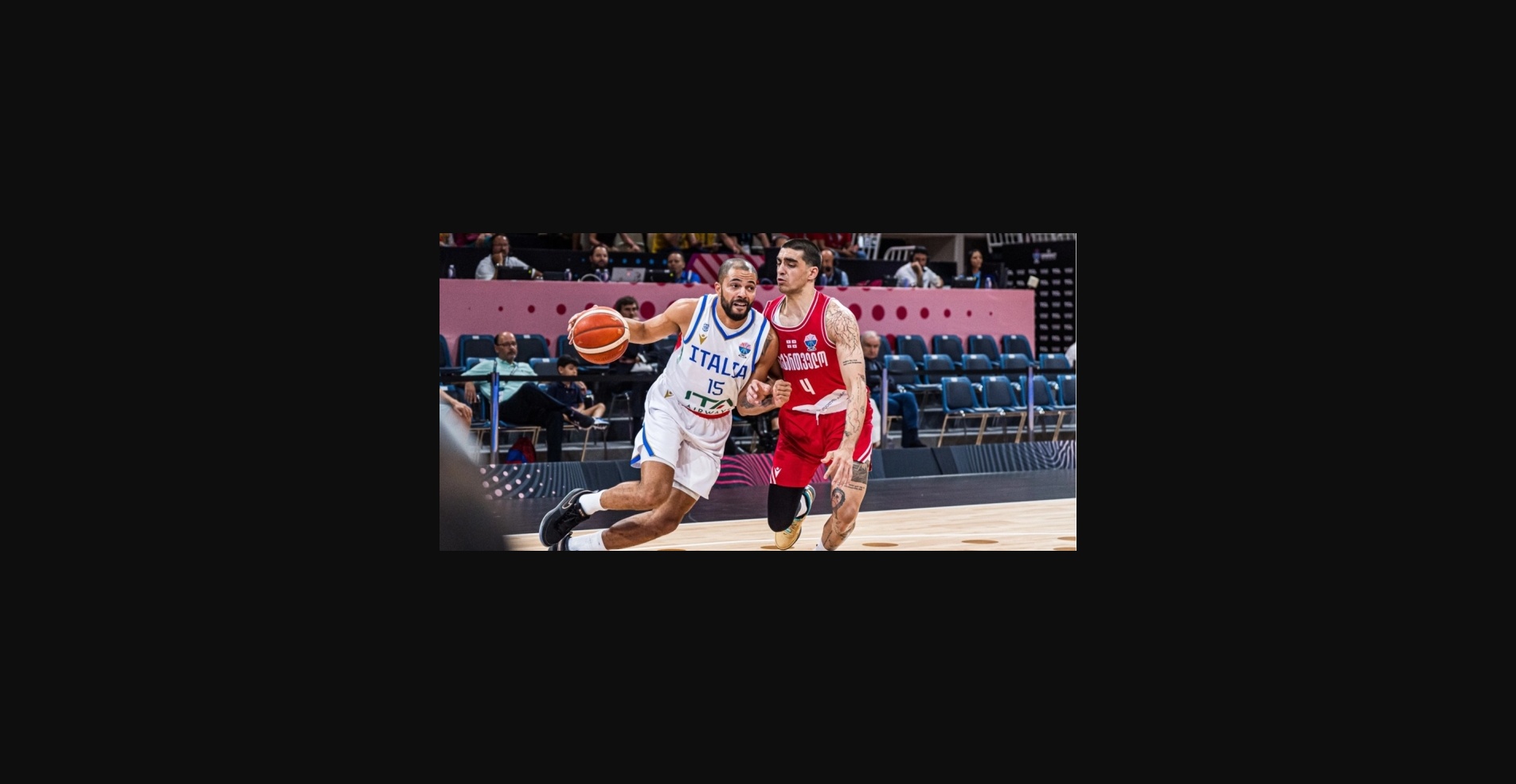 Босния и Герцоговина - Италия: удастся ли итальянцам оторваться от соперника?