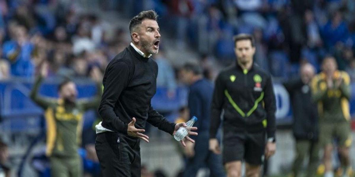 Iván Ania: "El club está creciendo y ahora tenemos que dar un pasito más" 1 678feab1eca7f.r d.549 220 0