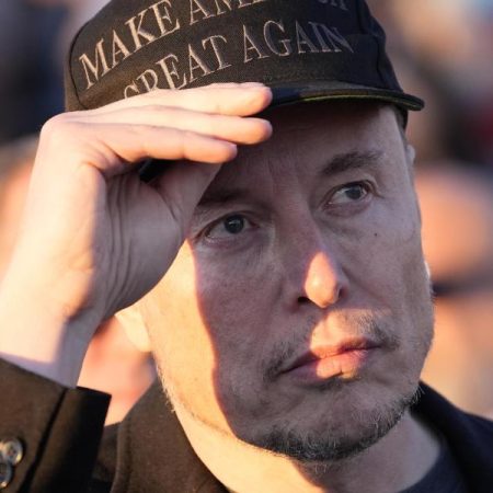 “Desaparecerán del mapa”: la advertencia de Elon Musk a los accionistas de Tesla que no cambien su postura