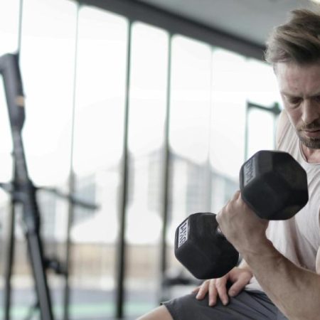 El cuidado del cuerpo frente al cuidado emocional: las claves de Hugo Hernández para conseguir relaciones auténticas