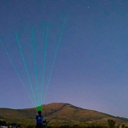 Planazo para las noches de verano a 50 minutos de Madrid: contar estrellas nunca había sido tan divertido