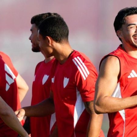 Suazo, Alfon y Vlachodimos, novedades en la lista para Girona