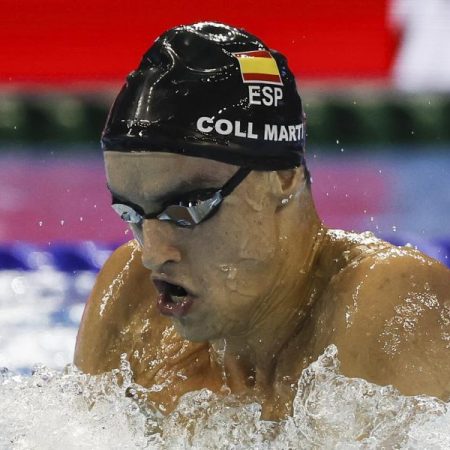 Carles Coll comanda la lista inicial de siete nadadores para el Europeo de piscina corta