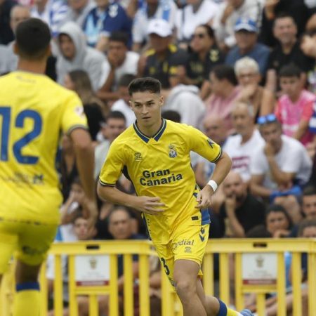UD Las Palmas: El test de García demuestra que el porvenir se construye al toque