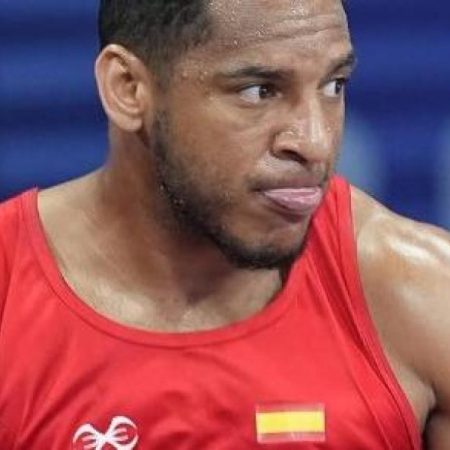 El boxeador Reyes Pla enciende las redes sociales: “La Velada del Año de Ibai es una aberración, son unos payasos en el ring”