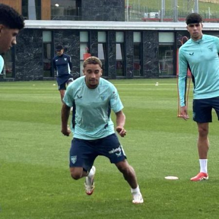 Dos nuevos en el último entrenamiento del Athletic