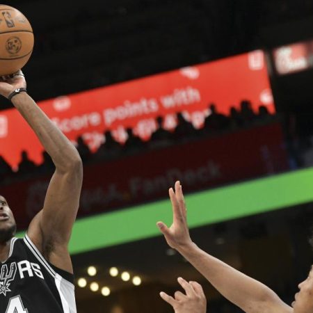 De’Aaron Fox firma la extensión máxima y se vincula a Wembanyama para los próximos cuatro años