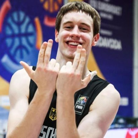 Es una animalada: el ex azulgrana Grujicic sorprende al mundo entero