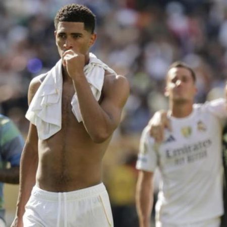 Jude Bellingham muestra los avances de su lesión desde Jamaica