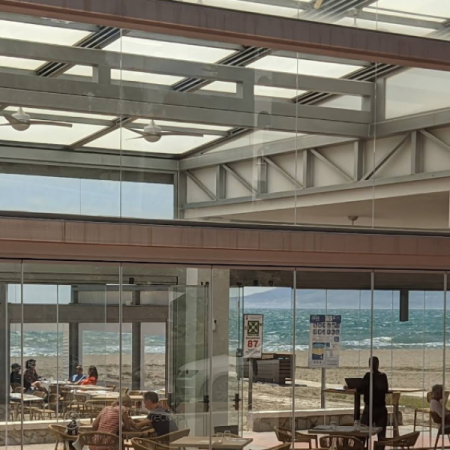 “Esta ensaladilla rusa viene a colarse entre las mejores de Málaga” El nuevo chiringuito que ha impresionado a esta pareja de influencers y que promete ser una parada obligatoria en la localidad