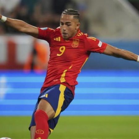 Mateo Joseph presentado como nuevo jugador del RCD Mallorca