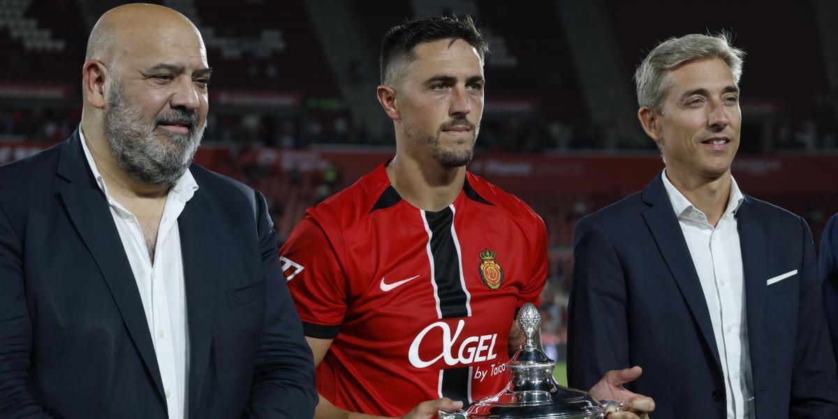 6897b277dfd5b.r d.4627 942 1465