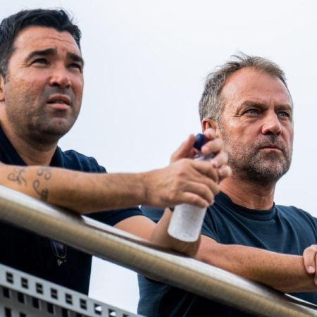 Flick hablará con Deco sobre el fichaje de un central