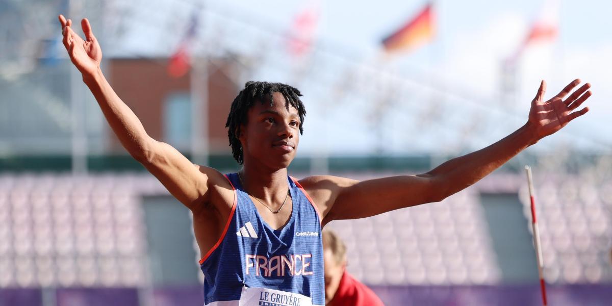 689cc5f9c35d9.r d.2191 1123 3180