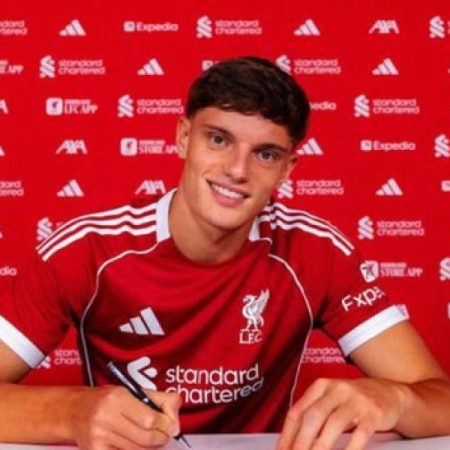 El Liverpool anuncia el fichaje de Giovanni Leoni