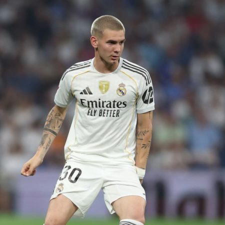 Piden a la RFEF que actúe en el ‘caso Mastantuono’