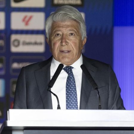 Cerezo insiste y da por cerrado “un magnífico mercado de fichajes”