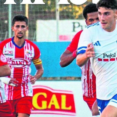 Alejandro Tura hace el tanto del triunfo