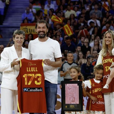 Llull y Scariolo recibieron su homenaje