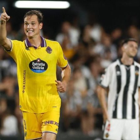 El Valladolid asalta Castalia y duerme como líder de Segunda