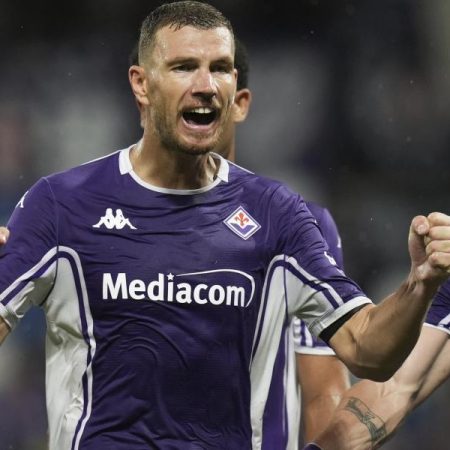 Sufridas clasificaciones de Crystal Palace y Fiorentina