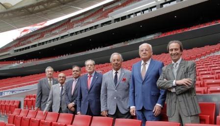 Fallecimiento de Herminio Alonso, socio histórico del Atlético de Madrid. Junto al resto de los miembros del Senado.