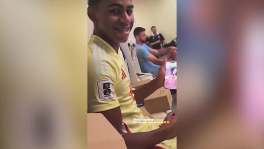 Lamine Yamal confirmando su relación