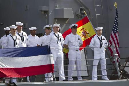 El rey de Marruecos quería arrebatarle el poder a España y aliarse con Estados Unidos gracias a este jugoso regalo 2 Armada Estados Unidos Base Rota