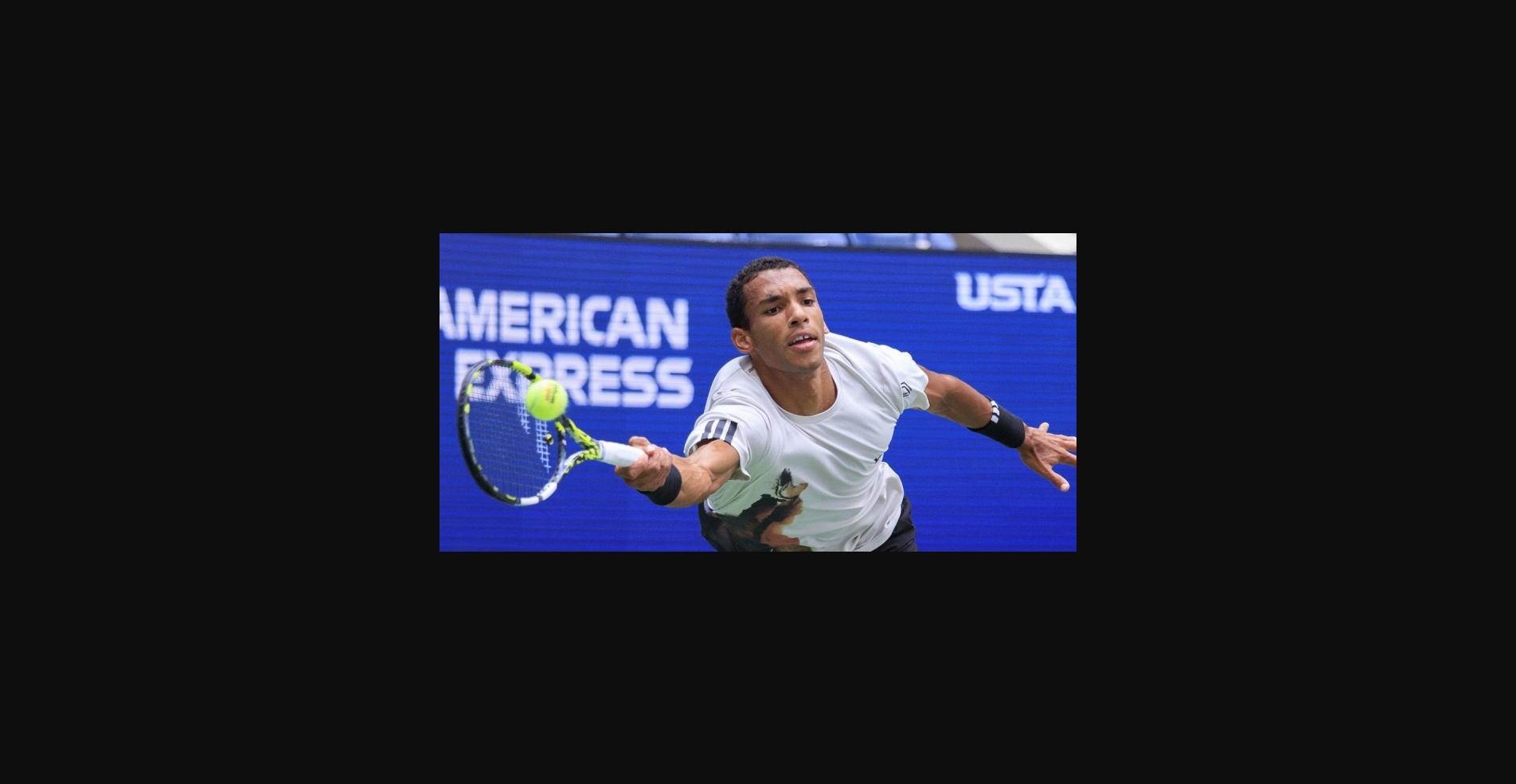 Феликс Оже-Альяссим - Алекс Де Минаур: кто из теннисистов сильнее?