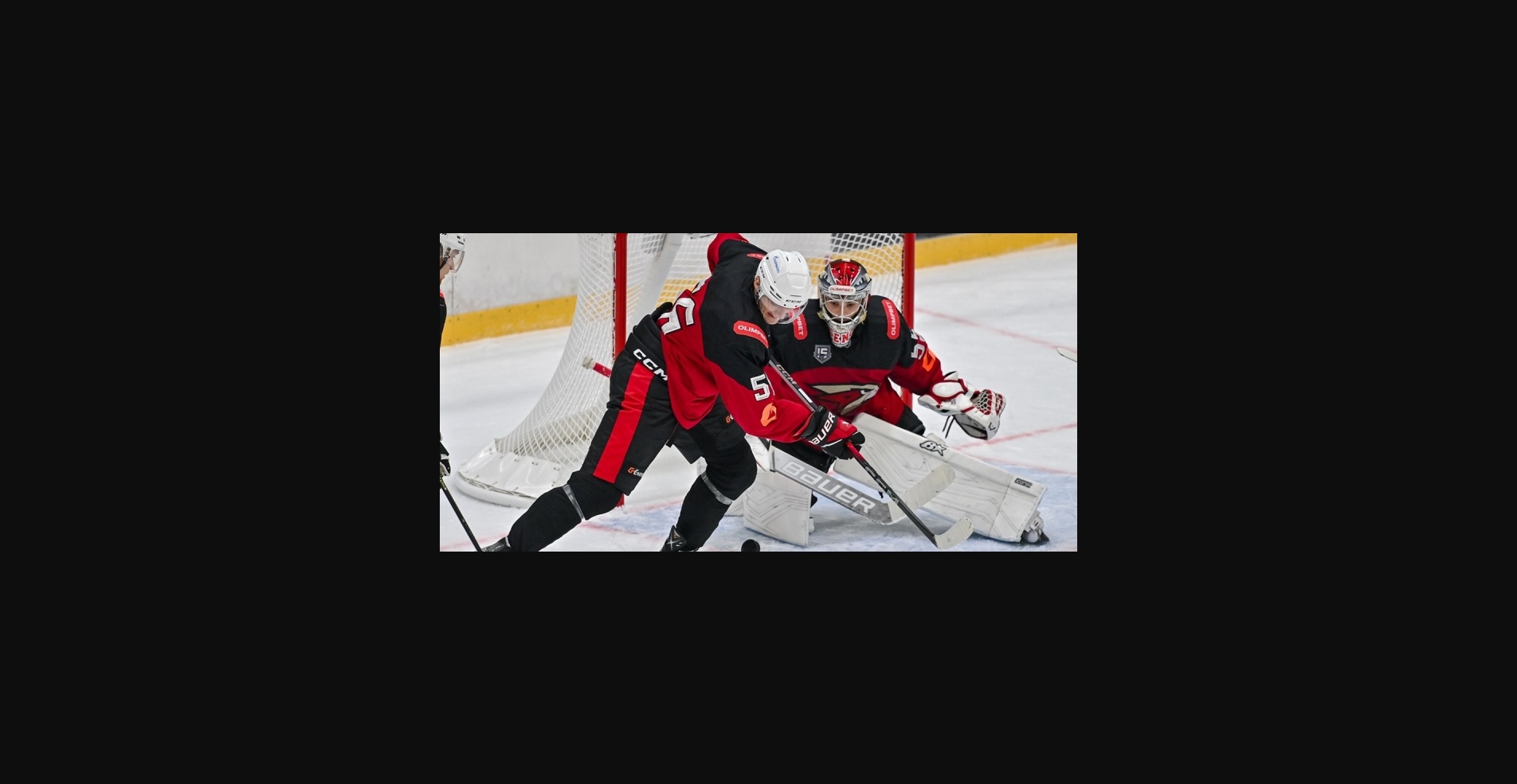 «Омские Крылья» – «Барс»: смогут ли хозяева переиграть соперника?