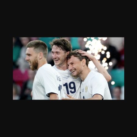 Pronóstico Qatar-Rusia 2025: menos de 2.5 goles y apuesta recomendada