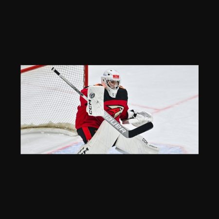 Predicción hockey 2025: Hawks de Omsk vs Avto Ekaterinburg – victoria de los Hawks en casa y apuestas recomendadas