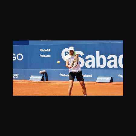 Predicción tenis Szczecin 2025: Sánchez-Isquierdo frente a Galán con hándicap +4 juegos