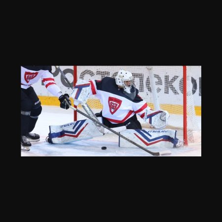 Predicción AKM-Novomosковsk vs Molot 2025: victoria de AKM-Novomoskovsk y apuestas recomendadas