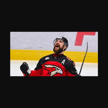 Pronóstico Avangard vs Amur 2025 KHL: victoria en casa y apuesta recomendada