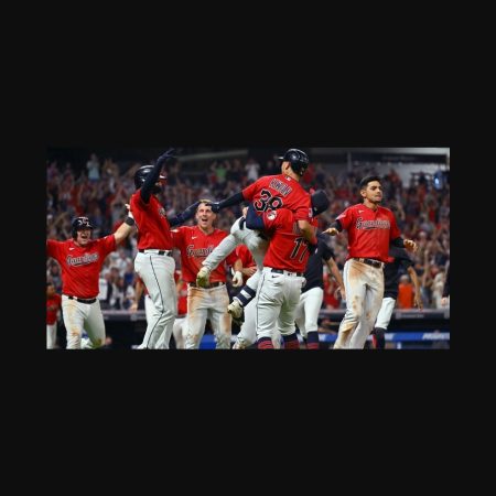 Predicción MLB 2025: Cleveland Guardians vencerán a Chicago White Sox en casa y liderarán la jornada con cuota 1.57