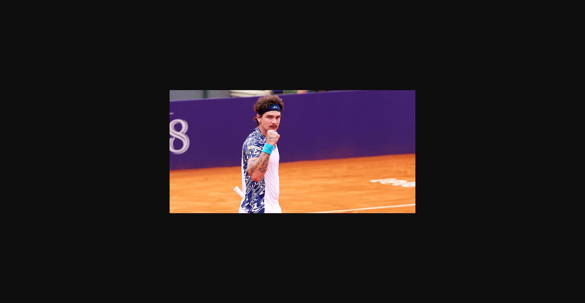 Тьяго Сейбот Уайлд — Вит Коприва: кто выйдет вперед в очном противостоянии?