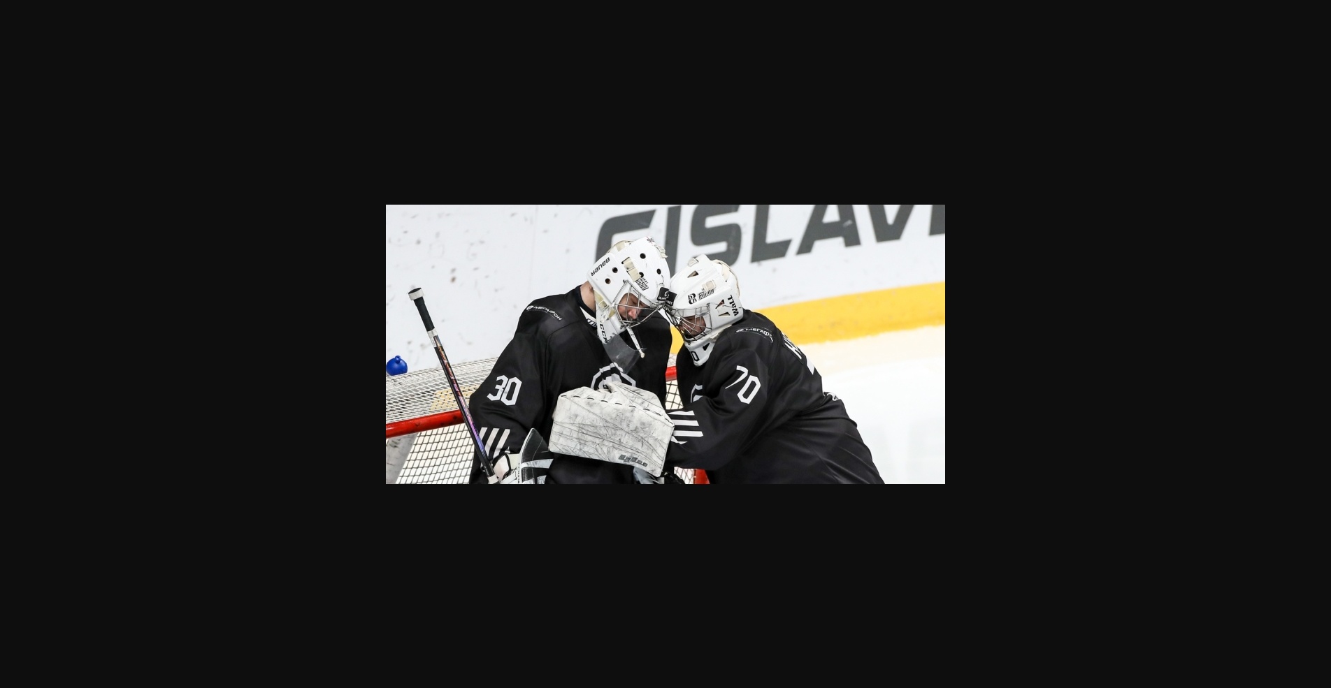 Predicción: Victoria de los "Osos Blancos" ante el Dinamo de Moscú 1 «Белые Медведи» – «Динамо» Москва: восток против запада, кто победит?