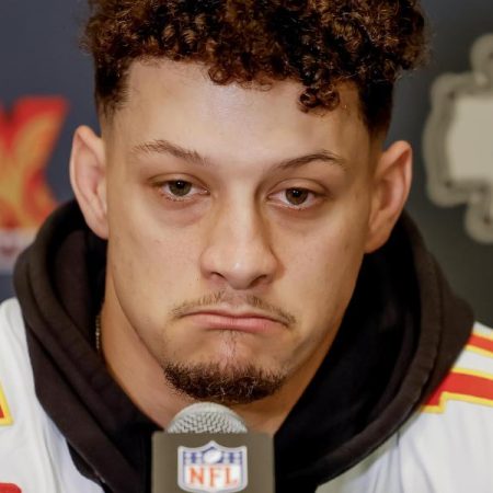 Joe Montana deja fuera a Mahomes en su top 3 de mejores quarterbacks