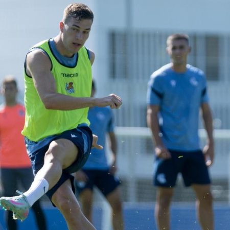 Sergio Francisco contará el martes con Sucic, Brais y Sadiq