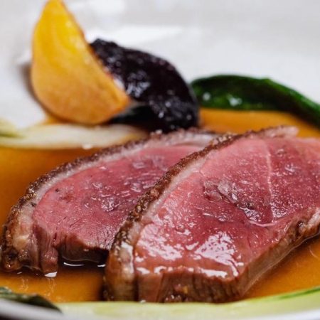 Alta cocina francesa con toque muy actual: la fórmula de un restaurante del Eixample para entrar a la guía Michelin