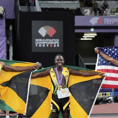 El jamaicano Oblique Seville, nuevo rey de la velocidad en Tokio