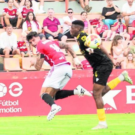 El Nàstic regala y el Europa se queda sin renta