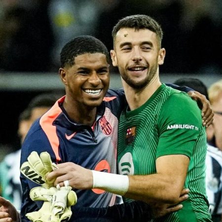 Joan Garcia, feliz con su debut en Champions: “Ha sido muy emocionante”