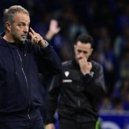 Hansi Flick habló tras la victoria del Barça en Oviedo